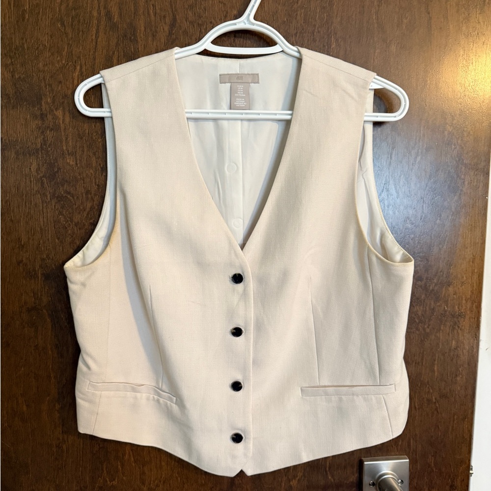 H&M Beige Button-Up Vest